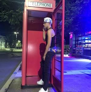 Meet your Posher, Johnnie